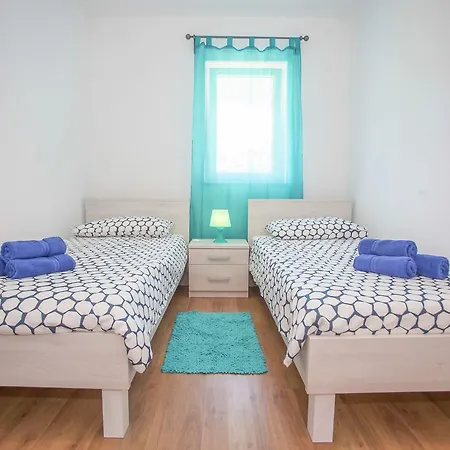 Dom wakacyjny Charming Apartment With Private Terrace In Porec